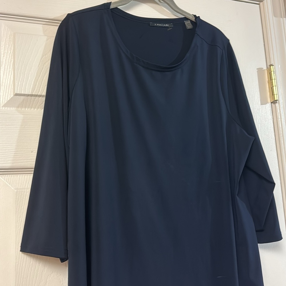 NWOT Tahari navy blue 3/4 sleeve crew neck business casual long tunic top 1X - Picture 3 of 9